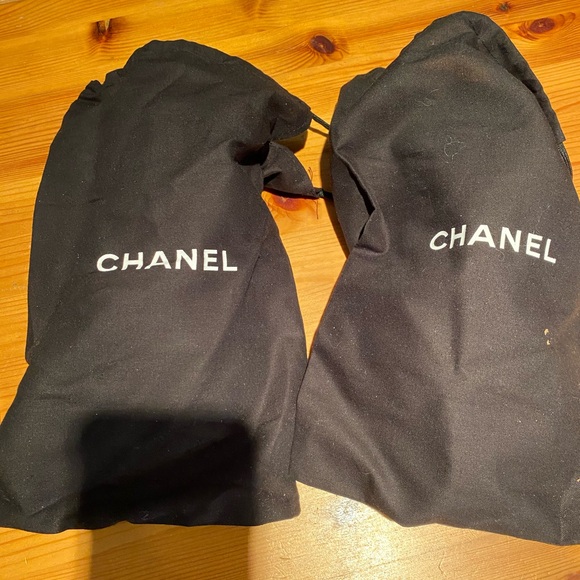 Women’s CHANEL Shoes Sz 40 AUTHENTIC - Picture 14 of 15